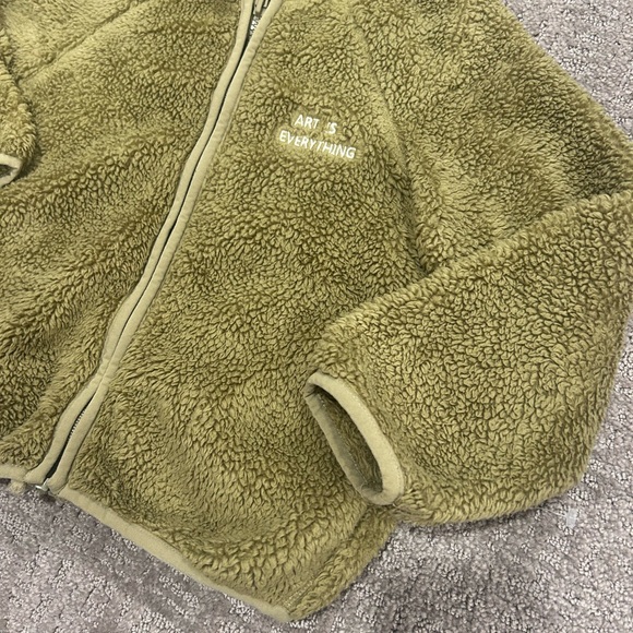ZARA Sherpa Jacket - Picture 2 of 5